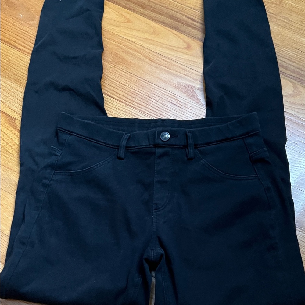 Uniqlo Black Leggings